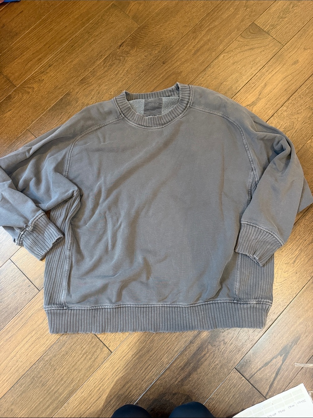 Aerie Down to Earth Crewneck Sweatshirt in Slate Gray Size Large - C73-026